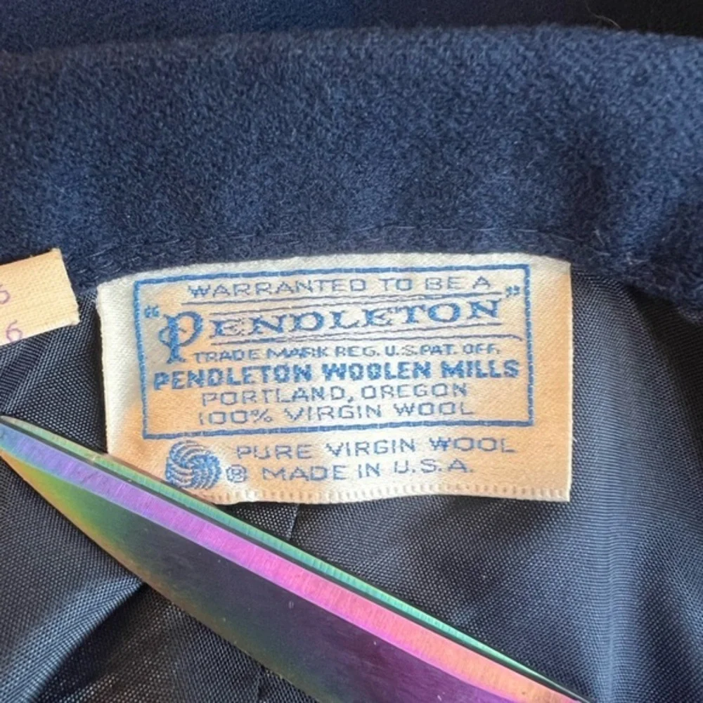 Vintage Pendleton Women 36 Navy Blue Lined 100% Pure‎ Virgin Wool Pencil Skirt